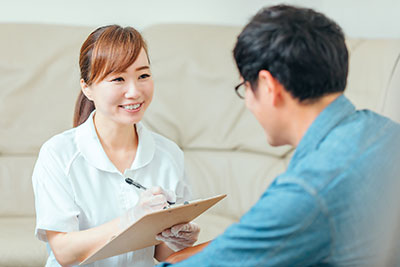 生活習慣病の治療を、栄養食事指導・心理療法など様々なアプローチから行っています